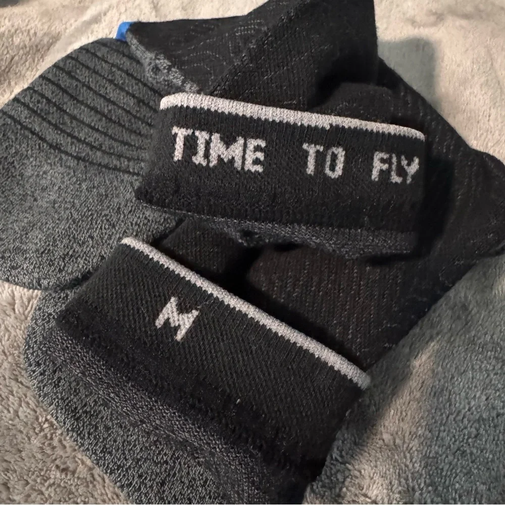 HOKA Crew running Socks for Men 3 pairs NWOT